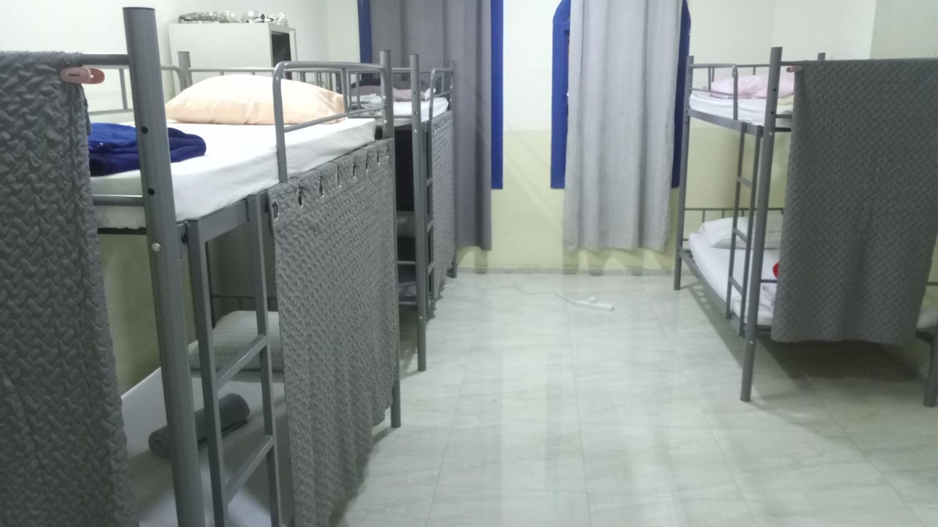 Salem House Hostel Назва Экстерьер фото