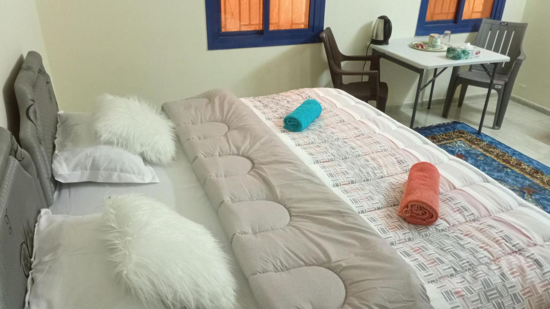 Salem House Hostel Назва Экстерьер фото
